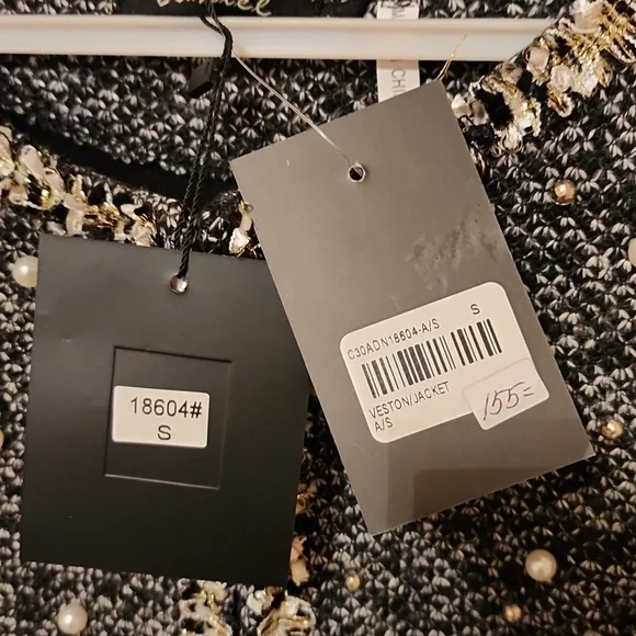 Top - Picture 6 of 7